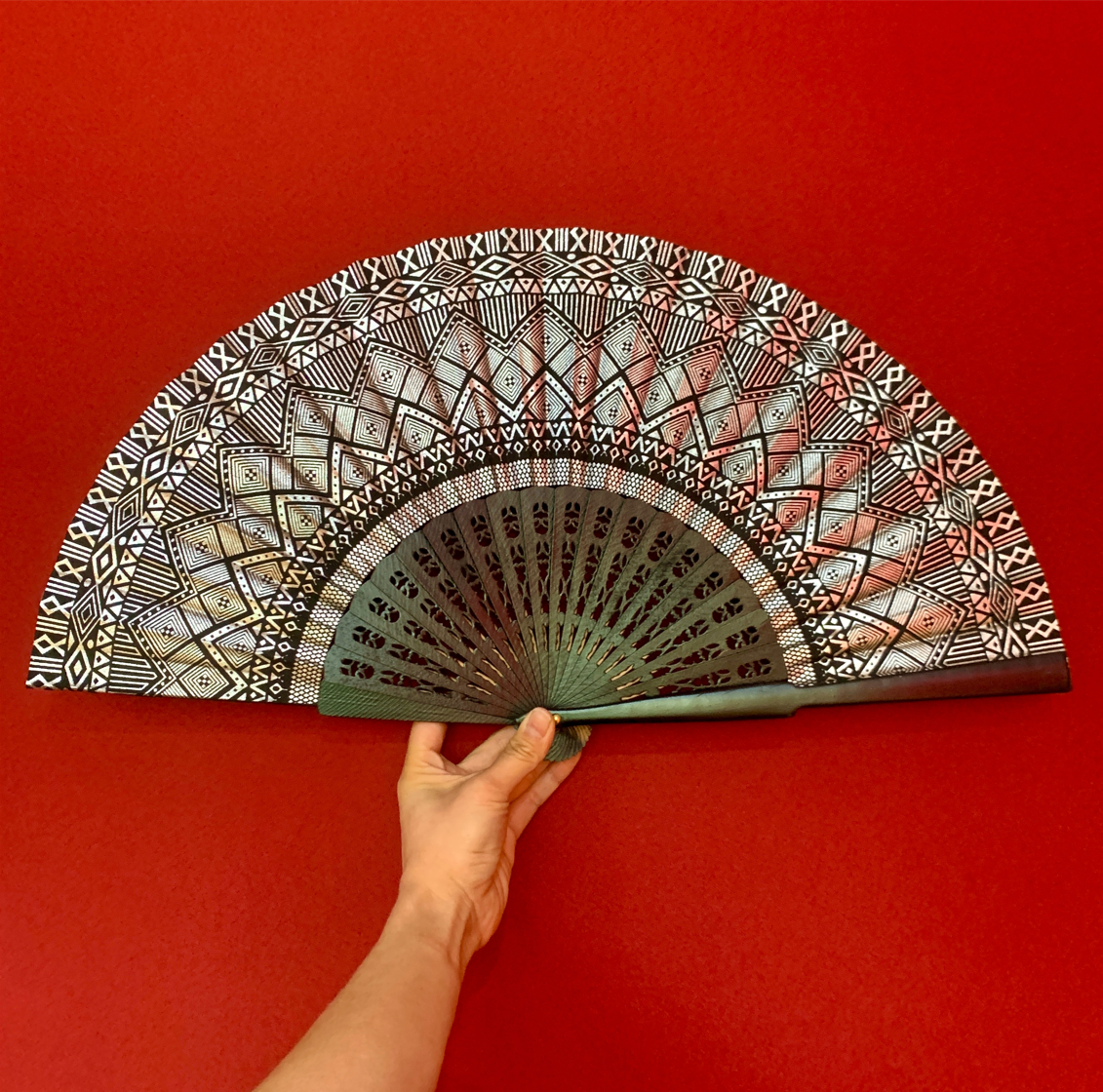 Gorgeous Spanish wooden Assuit hot stamping craft dance Flamenco fans ATS the props