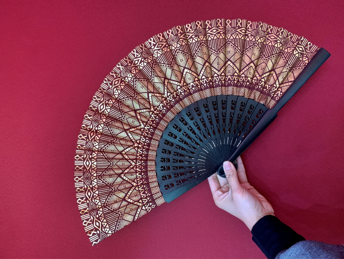 Gorgeous Spanish wooden Assuit hot stamping craft dance Flamenco fans ATS the props