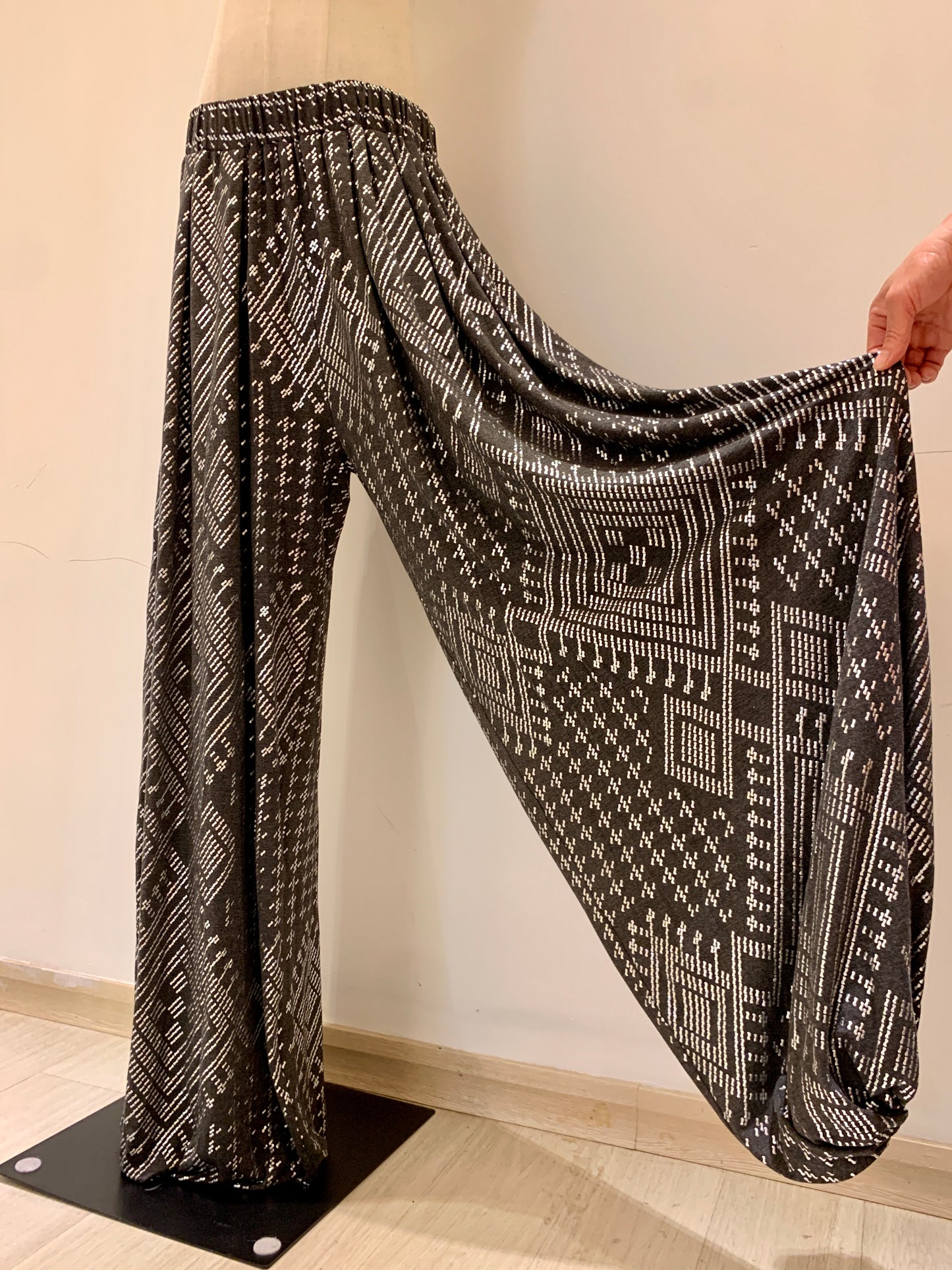 Modern Modal Royan Faux Assuit foil print Bloomers Tribal Fusion Knickerbockers ATS Pants Yoga